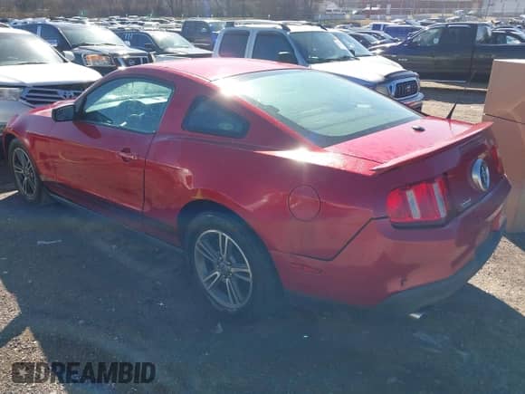 2012 Ford Mustang Premium с VIN 1ZVBP8AM0C5211028, выставлен на аукционе IAAI как лот 41751885 с пробегом 203 355 миль миль и . История ставок и продаж доступна на DreamBid. Изображение 3.