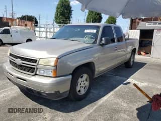 2006 Chevrolet Silverado 1500 LT1 с VIN 2GCEC19V761109876, выставлен на аукционе Copart как лот 81719755 с пробегом 169 782 миль миль и Чистый • Clean title. История ставок и продаж доступна на DreamBid. Изображение 1.