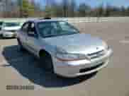 2000 Honda Accord LX с VIN 1HGCG6558YA106929, выставлен на аукционе Copart как лот 50229935 с пробегом 244 574 миль миль и Списание • Salvage title. История ставок и продаж доступна на DreamBid. Изображение 10.