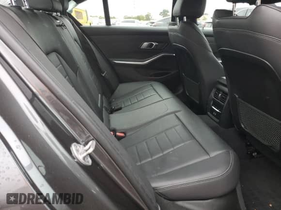 2021 BMW 3 Series 330e xDrive z VIN 3MW5P9J02M8B64508, wystawiony jako Copart lot #73336224 z przebiegiem 28 822 mil mil oraz Szkoda całkowita • Salvage title. Historia ofert i sprzedaży dostępna na DreamBid. Obrazek 10.