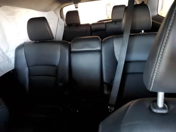 2019 Honda Pilot EX-L с VIN 5FNYF5H59KB009329, выставлен на аукционе Copart как лот 86314155 с пробегом 105 055 миль миль и Списание • Salvage title. История ставок и продаж доступна на DreamBid. Изображение 10.