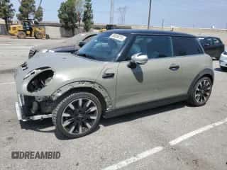 2019 MINI Hardtop Cooper S with VIN WMWXP7C51K2L06333, listed as a Copart auction lot 60836215 with 58,110 mi miles and Salvage title. Bid and sale history available at DreamBid. Image 1.