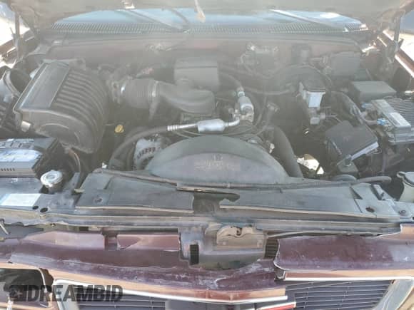 1998 GMC Sierra 1500 с VIN 1GTEC19R6WR509843, выставлен на аукционе Copart как лот 46108075 с пробегом 190 733 миль миль и Списание • Salvage title. История ставок и продаж доступна на DreamBid. Изображение 13.