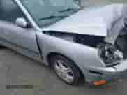 2004 Hyundai Elantra GT z VIN KMHDN56DX4U113958, wystawiony jako IAAI lot #41523198 z przebiegiem 134 270 mil mil oraz . Historia ofert i sprzedaży dostępna na DreamBid. Obrazek 17.