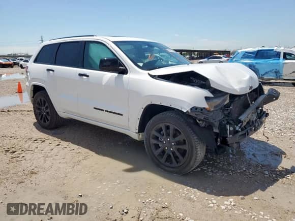 2017 Jeep Grand Cherokee 75th Anniversary with VIN 1C4RJFAG9HC720085, listed as a Copart auction lot 58366325 with 55,867 mi miles and Salvage title. Bid and sale history available at DreamBid. Image 4.