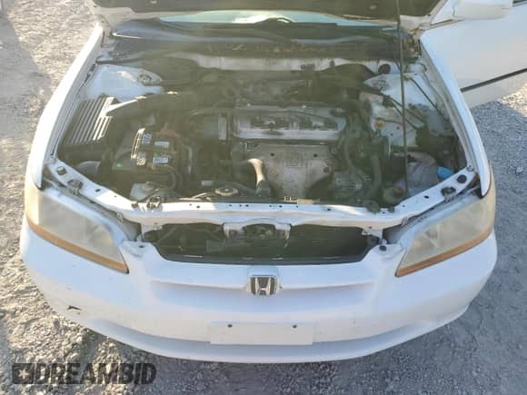 1999 Honda Accord LX с VIN JHMCG5646XC004173, выставлен на аукционе Copart как лот 81914455 с пробегом 240 577 миль миль и Списание • Salvage title. История ставок и продаж доступна на DreamBid. Изображение 11.