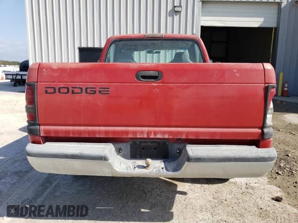 1999 Dodge 1500 z VIN 1B7HC16X9XS320291, wystawiony jako Copart lot #80873084 z przebiegiem 142 834 mil mil oraz Czysty tytuł • Clean title. Historia ofert i sprzedaży dostępna na DreamBid. Obrazek 6.