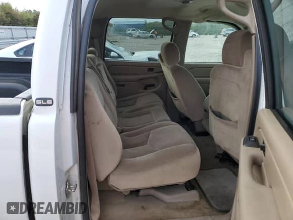 2005 GMC Sierra 1500 SLT z VIN 2GTEC13T951116656, wystawiony jako Copart lot #78486304 z przebiegiem Nie podano mil oraz Szkoda całkowita • Salvage title. Historia ofert i sprzedaży dostępna na DreamBid. Obrazek 10.