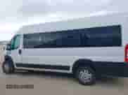 2020 Ram ProMaster z VIN 3C6URVUG1LE113972, wystawiony jako IAAI lot #42729990 z przebiegiem 45 177 mil mil oraz . Historia ofert i sprzedaży dostępna na DreamBid. Obrazek 14.