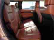 2012 Jeep Grand Cherokee Overland Summit z VIN 1C4RJFCT5CC154512, wystawiony jako Copart lot #89839335 z przebiegiem 136 591 mil mil oraz Czysty tytuł • Clean title. Historia ofert i sprzedaży dostępna na DreamBid. Obrazek 11.