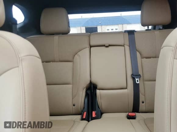 2021 Chevrolet Blazer Premier z VIN 3GNKBFRSXMS547180, wystawiony jako Copart lot #62753875 z przebiegiem Nie podano mil oraz Czysty tytuł • Clean title. Historia ofert i sprzedaży dostępna na DreamBid. Obrazek 10.