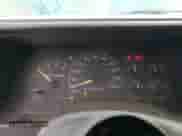 1998 Chevrolet Silverado 2500 с VIN 1GCGC29R7WE120604, выставлен на аукционе Copart как лот 85452624 с пробегом 212 594 миль миль и Списание • Salvage title. История ставок и продаж доступна на DreamBid. Изображение 9.