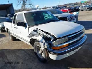 1999 Chevrolet S-10 LS с VIN 1GCCS19XXX8124043, выставлен на аукционе IAAI как лот 41730083 с пробегом 113 095 миль миль и . История ставок и продаж доступна на DreamBid. Изображение 1.