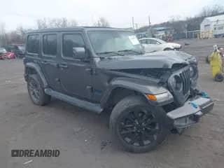 2021 Jeep Wrangler Unlimited Sahara z VIN 1C4JJXP65MW676726, wystawiony jako IAAI lot #41795701 z przebiegiem 38 480 mil mil oraz . Historia ofert i sprzedaży dostępna na DreamBid. Obrazek 1.