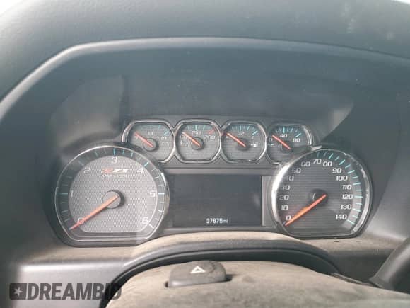 2016 Chevrolet Silverado 1500 LT z VIN 3GCUKREC0GG339978, wystawiony jako Copart lot #84646325 z przebiegiem 37 875 mil mil oraz Czysty tytuł • Clean title. Historia ofert i sprzedaży dostępna na DreamBid. Obrazek 9.