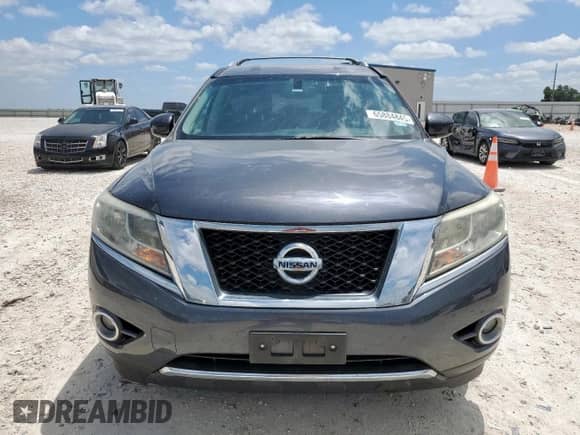2014 Nissan Pathfinder SV z VIN 5N1AR2MNXEC693768, wystawiony jako Copart lot #65884845 z przebiegiem 181 794 mil mil oraz Czysty tytuł • Clean title. Historia ofert i sprzedaży dostępna na DreamBid. Obrazek 5.