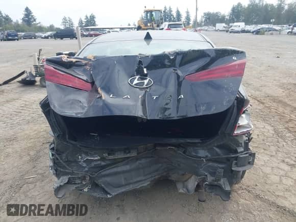 2020 Hyundai Elantra SEL z VIN 5NPD84LF5LH521207, wystawiony jako IAAI lot #43192618 z przebiegiem 167 136 mil mil oraz . Historia ofert i sprzedaży dostępna na DreamBid. Obrazek 16.