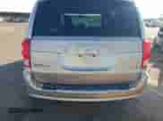 2013 Dodge Grand Caravan SXT z VIN 2C4RDGCG9DR749646, wystawiony jako IAAI lot #43433367 z przebiegiem 187 451 mil mil oraz . Historia ofert i sprzedaży dostępna na DreamBid. Obrazek 6.