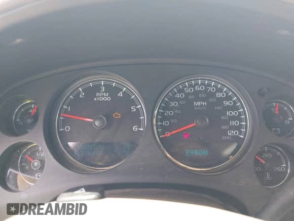 2009 Chevrolet Suburban LTZ z VIN 1GNFK36399R234676, wystawiony jako IAAI lot #42321922 z przebiegiem 419 096 mil mil oraz . Historia ofert i sprzedaży dostępna na DreamBid. Obrazek 7.