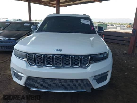 2024 Jeep Grand Cherokee с VIN 1C4RJYB62RC710467, выставлен на аукционе IAAI как лот 42991011 с пробегом 29 373 миль миль и . История ставок и продаж доступна на DreamBid. Изображение 11.