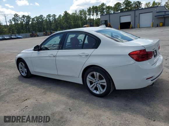 2016 BMW 3 Series 328d xDrive с VIN WBA8F1C54GK438532, выставлен на аукционе Copart как лот 69834185 с пробегом 58 823 миль миль и Списание • Salvage title. История ставок и продаж доступна на DreamBid. Изображение 2.