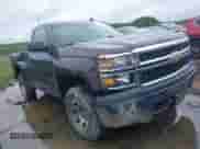2014 Chevrolet Silverado 1500 Work Truck z VIN 1GCNKPEC6EZ296723, wystawiony jako IAAI lot #42336207 z przebiegiem 247 718 mil mil oraz . Historia ofert i sprzedaży dostępna na DreamBid. Obrazek 1.