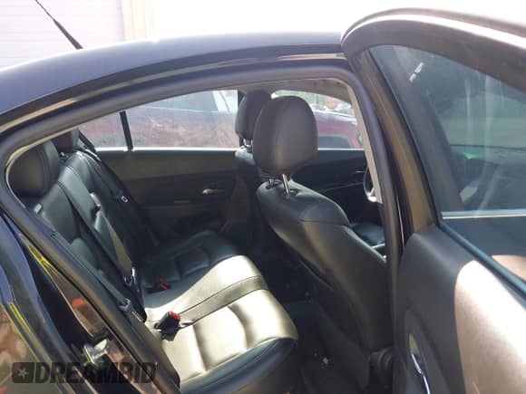 2014 Chevrolet Cruze Diesel with VIN 1G1P75SZ7E7283894, listed as a IAAI auction lot 42676459 with 177,312 mi miles and . Bid and sale history available at DreamBid. Image 8.
