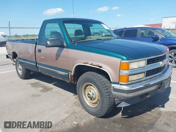 1995 Chevrolet Silverado 2500 с VIN 1GCFK24K6SZ192423, выставлен на аукционе IAAI как лот 42610175 с пробегом 205 608 миль миль и . История ставок и продаж доступна на DreamBid. Изображение 1.