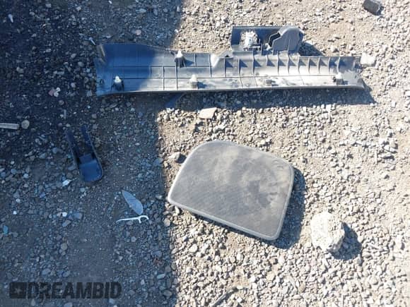 2003 Honda Accord LX with VIN JHMCM553X3C037897, listed as a IAAI auction lot 42184939 with 175,132 mi miles and . Bid and sale history available at DreamBid. Image 12.