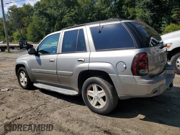 2003 Chevrolet TrailBlazer LT с VIN 1GNDT13S932286359, выставлен на аукционе Copart как лот 81454575 с пробегом 118 492 миль миль и Списание • Salvage title. История ставок и продаж доступна на DreamBid. Изображение 2.
