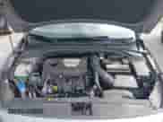 2020 Hyundai Elantra N Line z VIN KMHH55LC0LU127377, wystawiony jako IAAI lot #42360029 z przebiegiem 103 438 mil mil oraz . Historia ofert i sprzedaży dostępna na DreamBid. Obrazek 10.