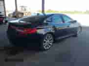 2017 Hyundai Azera Limited with VIN KMHFH4JG1HA583153, listed as a IAAI auction lot 43507263 with 54,125 mi miles and . Bid and sale history available at DreamBid. Image 4.