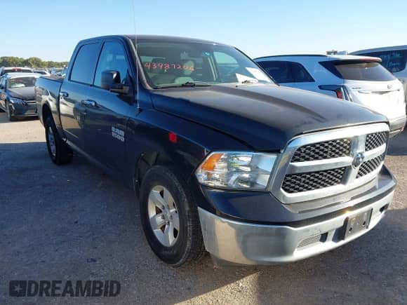2018 Ram 1500 Big Horn z VIN 1C6RR6LG8JS149133, wystawiony jako IAAI lot #43487206 z przebiegiem 131 024 mil mil oraz . Historia ofert i sprzedaży dostępna na DreamBid. Obrazek 1.