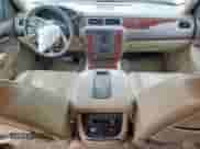 2011 Chevrolet Avalanche LTZ с VIN 3GNTKGE34BG104516, выставлен на аукционе Copart как лот 69026415 с пробегом 198 173 миль миль и Списание • Salvage title. История ставок и продаж доступна на DreamBid. Изображение 8.
