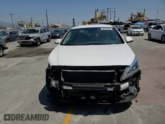 2017 Hyundai Sonata with VIN KMHE14L26HA049518, listed as a Copart auction lot 59938235 with 122,073 mi miles and Salvage title. Bid and sale history available at DreamBid. Image 14.