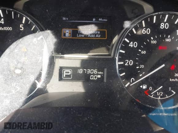 2015 Nissan Altima S z VIN 1N4AL3AP8FN378738, wystawiony jako IAAI lot #41234889 z przebiegiem 187 306 mil mil oraz . Historia ofert i sprzedaży dostępna na DreamBid. Obrazek 15.