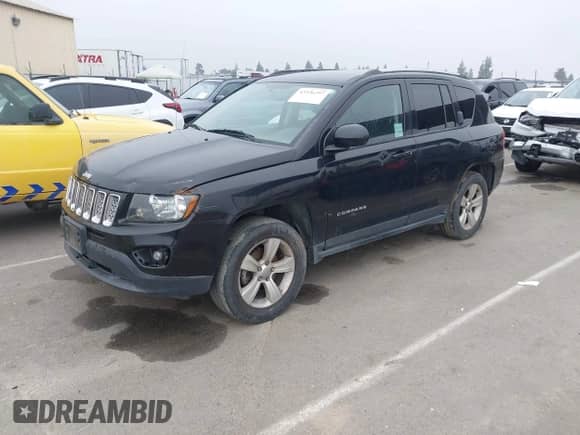 2017 Jeep Compass High Altitude z VIN 1C4NJDEB6HD106073, wystawiony jako IAAI lot #43526297 z przebiegiem 103 392 mil mil oraz . Historia ofert i sprzedaży dostępna na DreamBid. Obrazek 22.