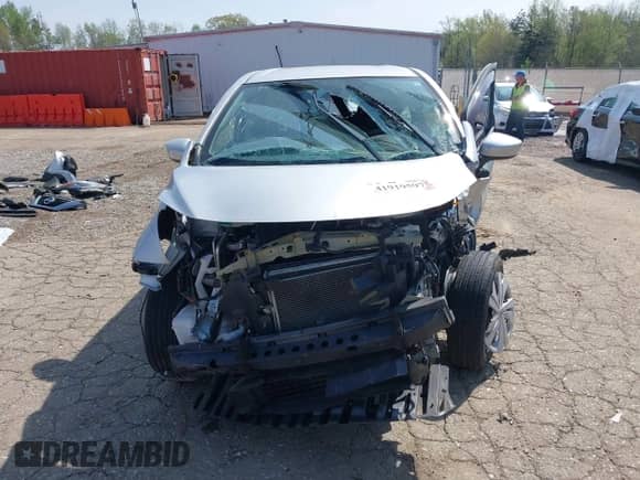 2019 Nissan Note SV with VIN 3N1CE2CP0KL356797, listed as a IAAI auction lot 41919597 with 85,048 mi miles and . Bid and sale history available at DreamBid. Image 13.