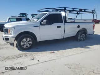 2018 Ford F-150 XL z VIN 1FTMF1C52JKC44459, wystawiony jako Copart lot #41479995 z przebiegiem 147 770 mil mil oraz Szkoda całkowita • Salvage title. Historia ofert i sprzedaży dostępna na DreamBid. Obrazek 1.