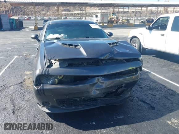2019 Dodge Challenger SXT с VIN 2C3CDZAG6KH723663, выставлен на аукционе IAAI как лот 43226472 с пробегом 81 848 миль миль и . История ставок и продаж доступна на DreamBid. Изображение 6.
