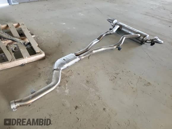 2025 BMW Z4 sDriveM40i z VIN WBAHF9C05SWY43531, wystawiony jako Copart lot #46370325 z przebiegiem 1 943 mil mil oraz Szkoda całkowita • Salvage title. Historia ofert i sprzedaży dostępna na DreamBid. Obrazek 12.