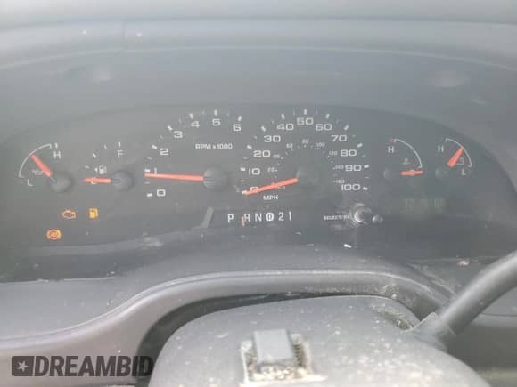 2007 Ford Econoline Cargo with VIN 1FTNS24W97DA21457, listed as a Copart auction lot 81306625 with 321,910 mi miles and Salvage title. Bid and sale history available at DreamBid. Image 9.