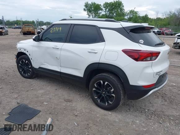 2022 Chevrolet TrailBlazer LT with VIN KL79MRSLXNB038450, listed as a IAAI auction lot 42523719 with 59,318 mi miles and . Bid and sale history available at DreamBid. Image 3.