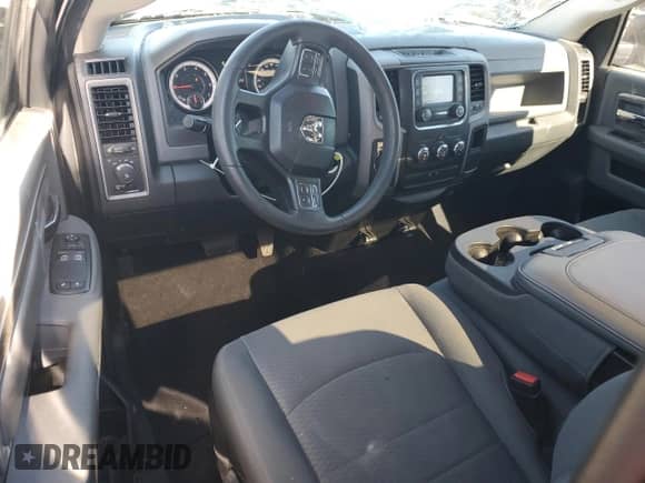 2016 Ram 1500 Express с VIN 3C6JR6AT0GG331373, выставлен на аукционе Copart как лот 71874935 с пробегом 33 837 миль миль и Списание • Salvage title. История ставок и продаж доступна на DreamBid. Изображение 8.