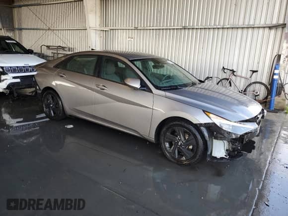 2023 Hyundai Elantra SEL with VIN KMHLM4AGXPU523688, listed as a Copart auction lot 85006785 with 64,283 mi miles and Clean title. Bid and sale history available at DreamBid. Image 4.