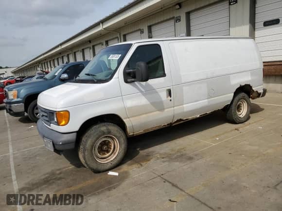 2007 Ford Econoline Cargo Commercial с VIN 1FTNE24W77DA99727, выставлен на аукционе Copart как лот 55061535 с пробегом 409 900 миль миль и Чистый • Clean title. История ставок и продаж доступна на DreamBid. Изображение 1.