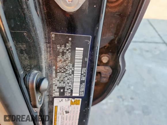 2006 Toyota Highlander с VIN JTEGP21A160102389, выставлен на аукционе Copart как лот 81838595 с пробегом 182 037 миль миль и Списание • Salvage title. История ставок и продаж доступна на DreamBid. Изображение 14.