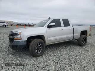 2019 Chevrolet Silverado 1500 LT z VIN 2GCVKPEC5K1104311, wystawiony jako Copart lot #66050025 z przebiegiem 75 761 mil mil oraz Szkoda całkowita • Salvage title. Historia ofert i sprzedaży dostępna na DreamBid. Obrazek 1.
