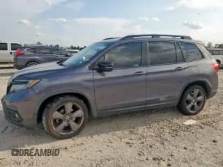 2019 Honda Passport Touring with VIN 5FNYF7H92KB002155, listed as a Copart auction lot 68212825 with 112,247 mi miles and Salvage title. Bid and sale history available at DreamBid. Image 1.