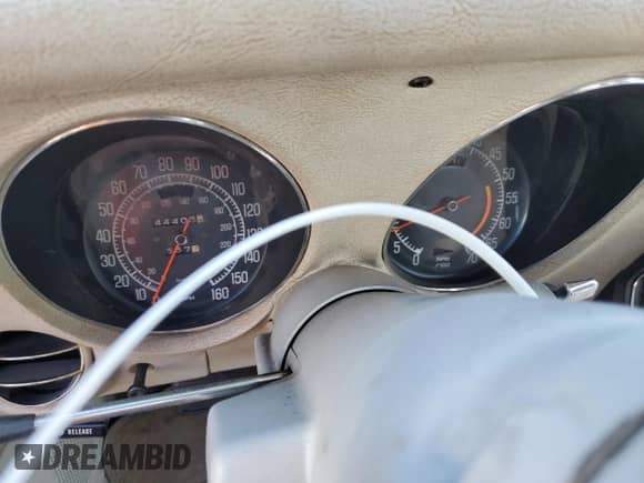 1977 Chevrolet Corvette с VIN 1Z37L7S439726, выставлен на аукционе Copart как лот 77239254 с пробегом 44 403 миль миль и Списание • Salvage title. История ставок и продаж доступна на DreamBid. Изображение 9.